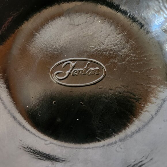 Fenton Carnival Glass Bowl Iridescent Ruffled Edge Hearts Pattern 11" Bowl - Picture 9 of 12